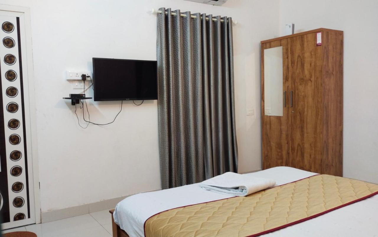 Ripples Service Villas Kollam Luaran gambar